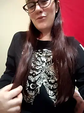 LaylaLucis webcam