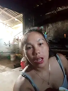 Lynne_11 webcam