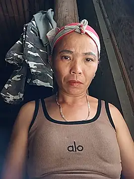 Lazzilove99_ webcam