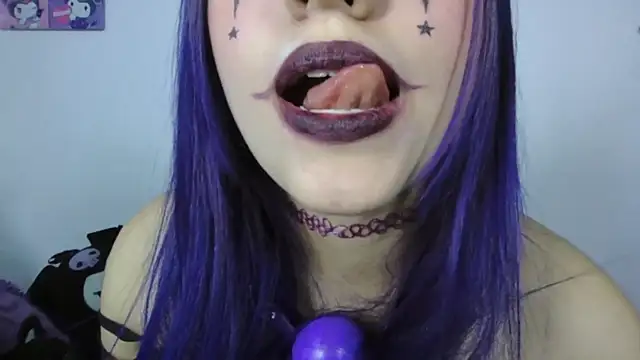 Emilypurple_