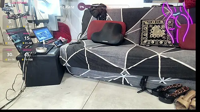 LadyOxana webcam
