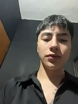 Daxonblace webcam