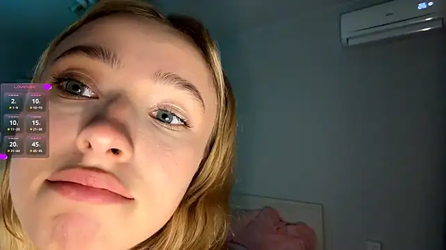 ClonedAge webcam