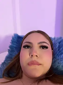 Bella01_
