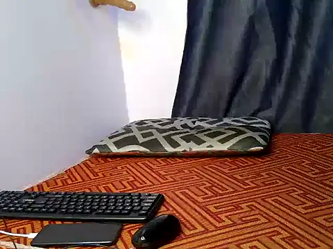 sexylucie_