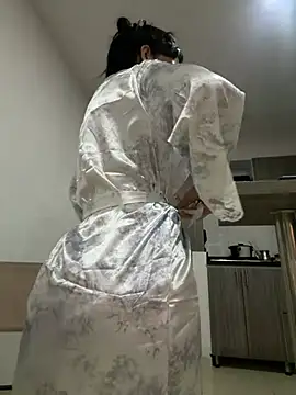 Lau_goddess_ass