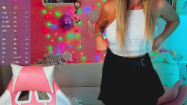 hotty_girls_here webcam