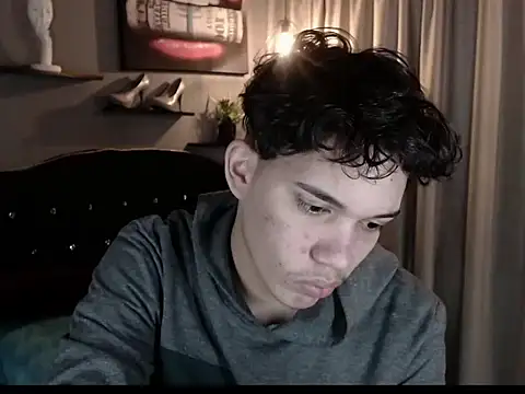 haku_nayro webcam