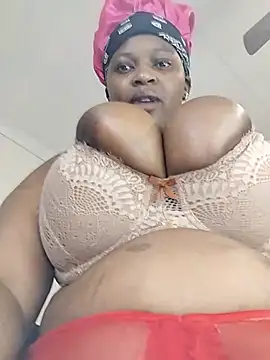 Tiana-Bae25 webcam