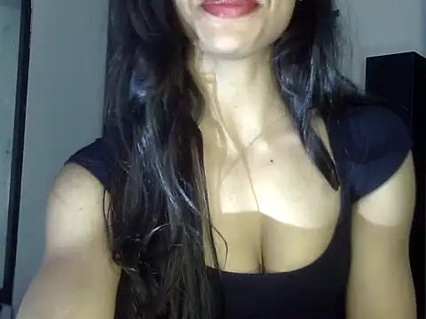 lusty_tanu webcam