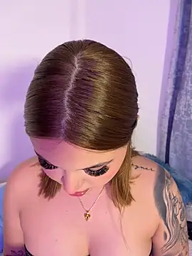 Bella01_ webcam