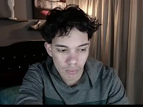 haku_nayro webcam