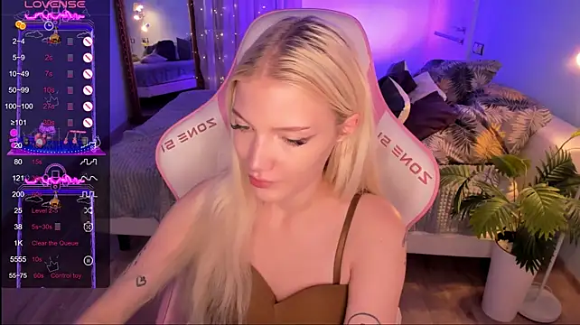AnyaTaylor_