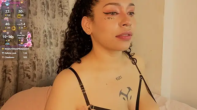 CloeBunny_ webcam