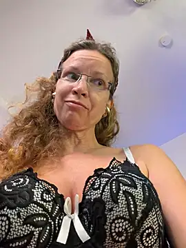 AnnikaRose live cam preview