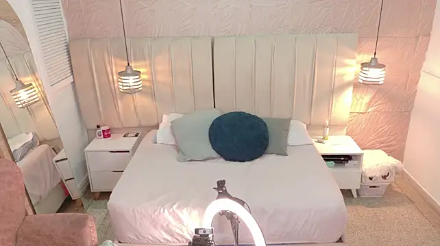 lilithst_ webcam