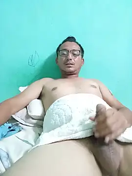 Andresguz35 webcam