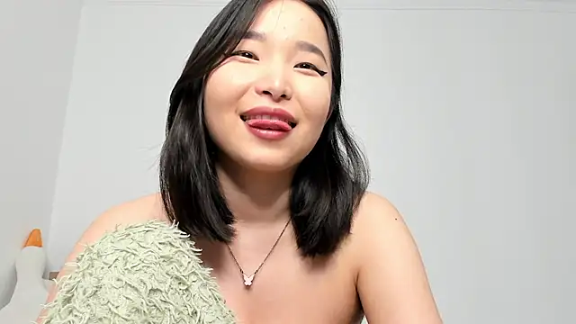 Soyun_Mia webcam