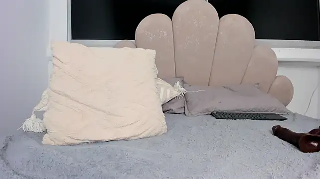 victoriapeach19 webcam