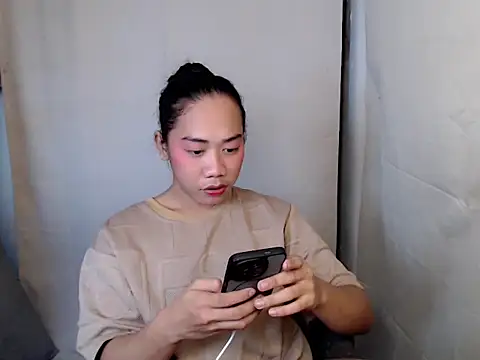 urnaughtboy_jemart webcam