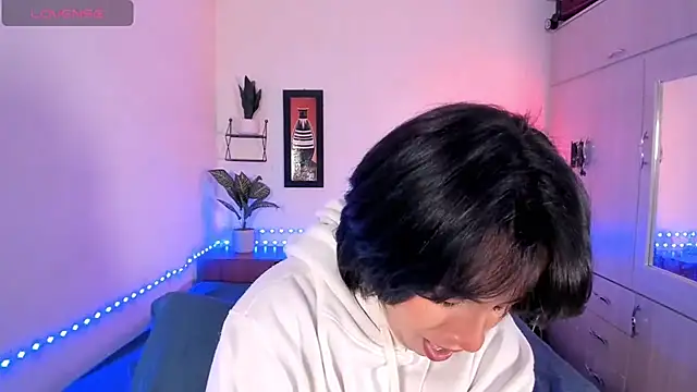 adriannyp_1 webcam