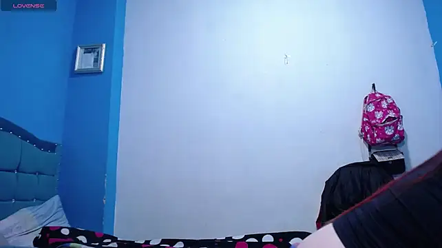 carolinhe26 webcam