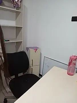 AnahTaylor webcam