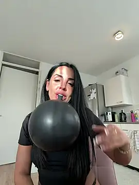 diamantje32 webcam