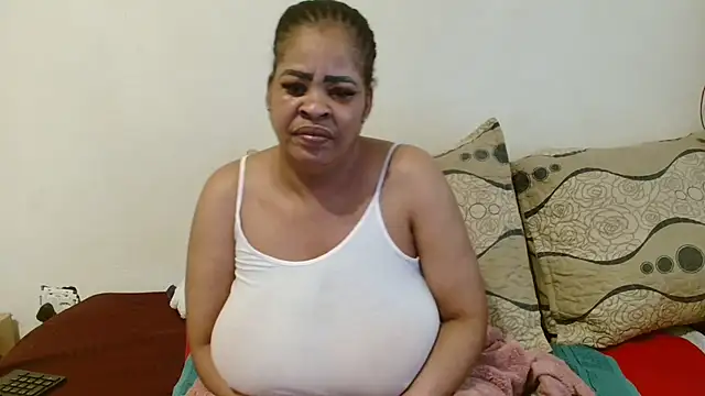 meturedboobyqueen