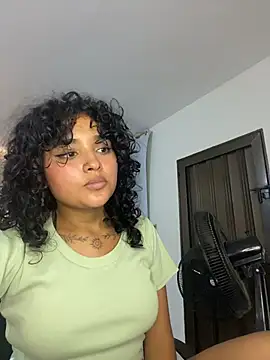 Maryalexxx webcam