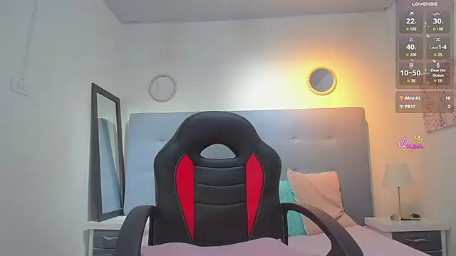 Mitsuri_Smith webcam