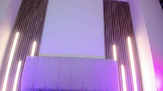 Angels_7 live cam on StripChat