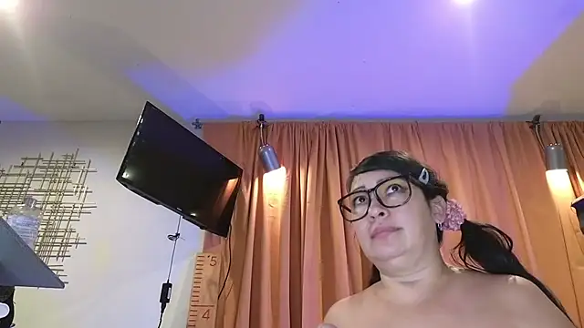 Vickiebee