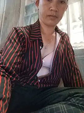 Linda-04 webcam