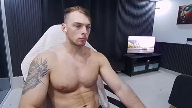 YourHotGreg live cam on StripChat
