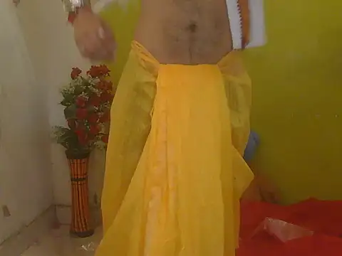 Stubborndesiboy live cam on StripChat