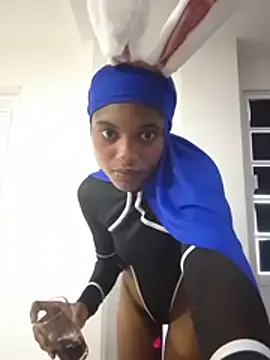 Amira_Alzahra