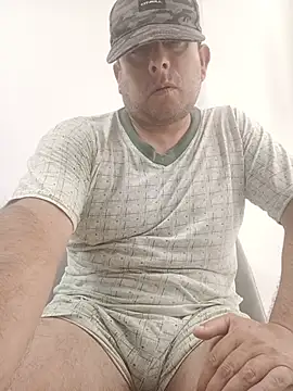 chicoguapo8 live cam preview