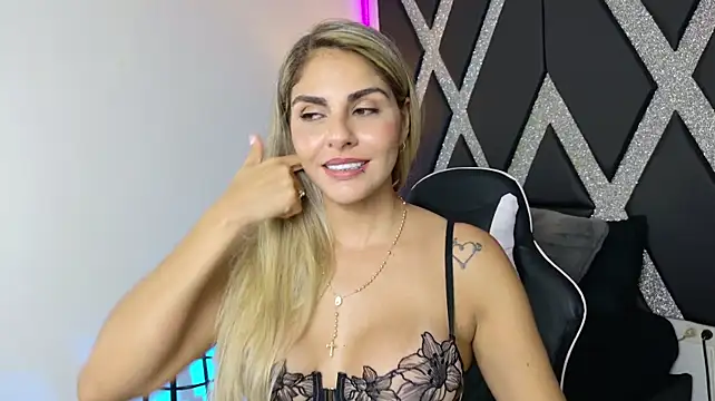 blonde_cat15