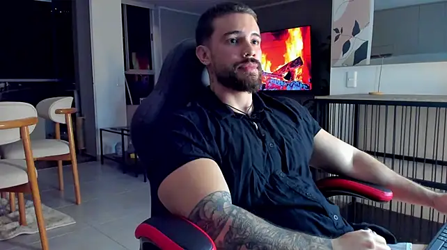 Valenthino_Salvatore webcam