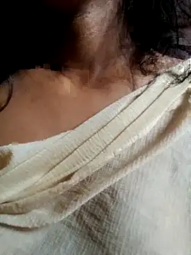 UrvashiCanvas123