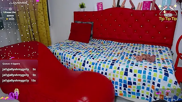 thalia_mills19