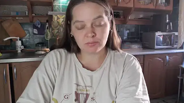 uliastar live sex cam