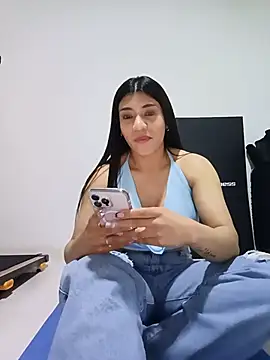 Ariana_Rios01