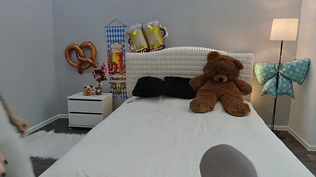 DeboraHorny