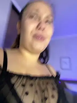 LushBySofa live sex cam