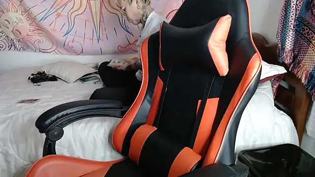 ArrangedFoot webcam