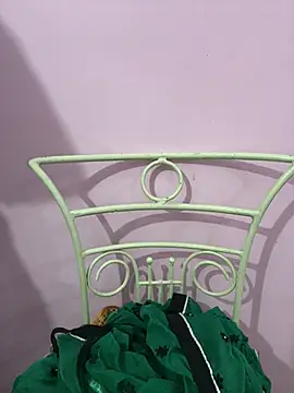 cute_simmy0 webcam