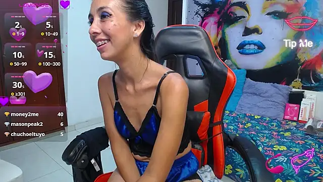 sandra_petite19 webcam