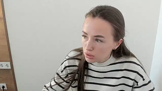 MiaMoll77 webcam
